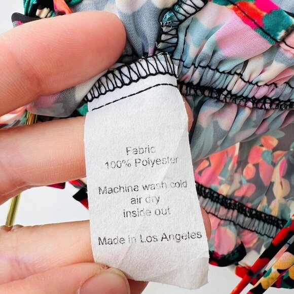 RESA NWT Revolve floral crop top , Size XS - Picture 9 of 9